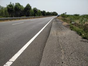 Road of Chennai to Pondicherry, ECR - Niranjan - Niranninja